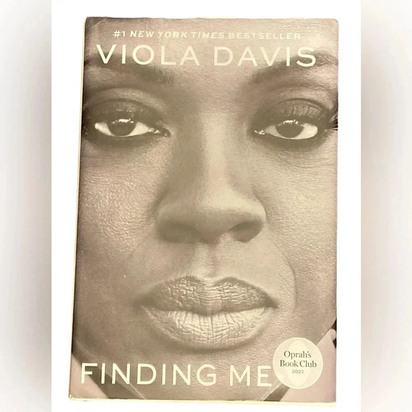 Book by Viola Davis entitled “FINDING ME” - Picture 1 of 3